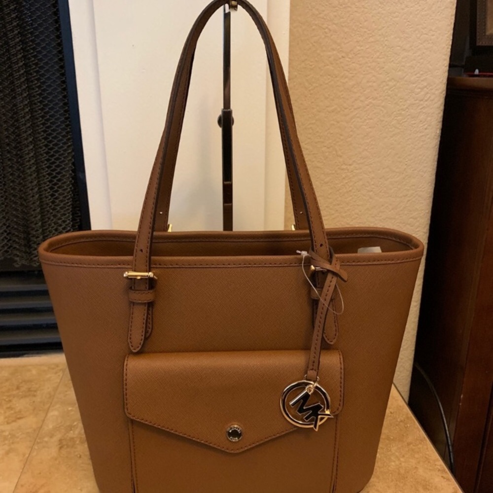 Mk purse - Picture 3 of 4